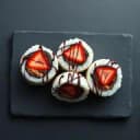 Sushi de Chocolate com Morango (3 un)